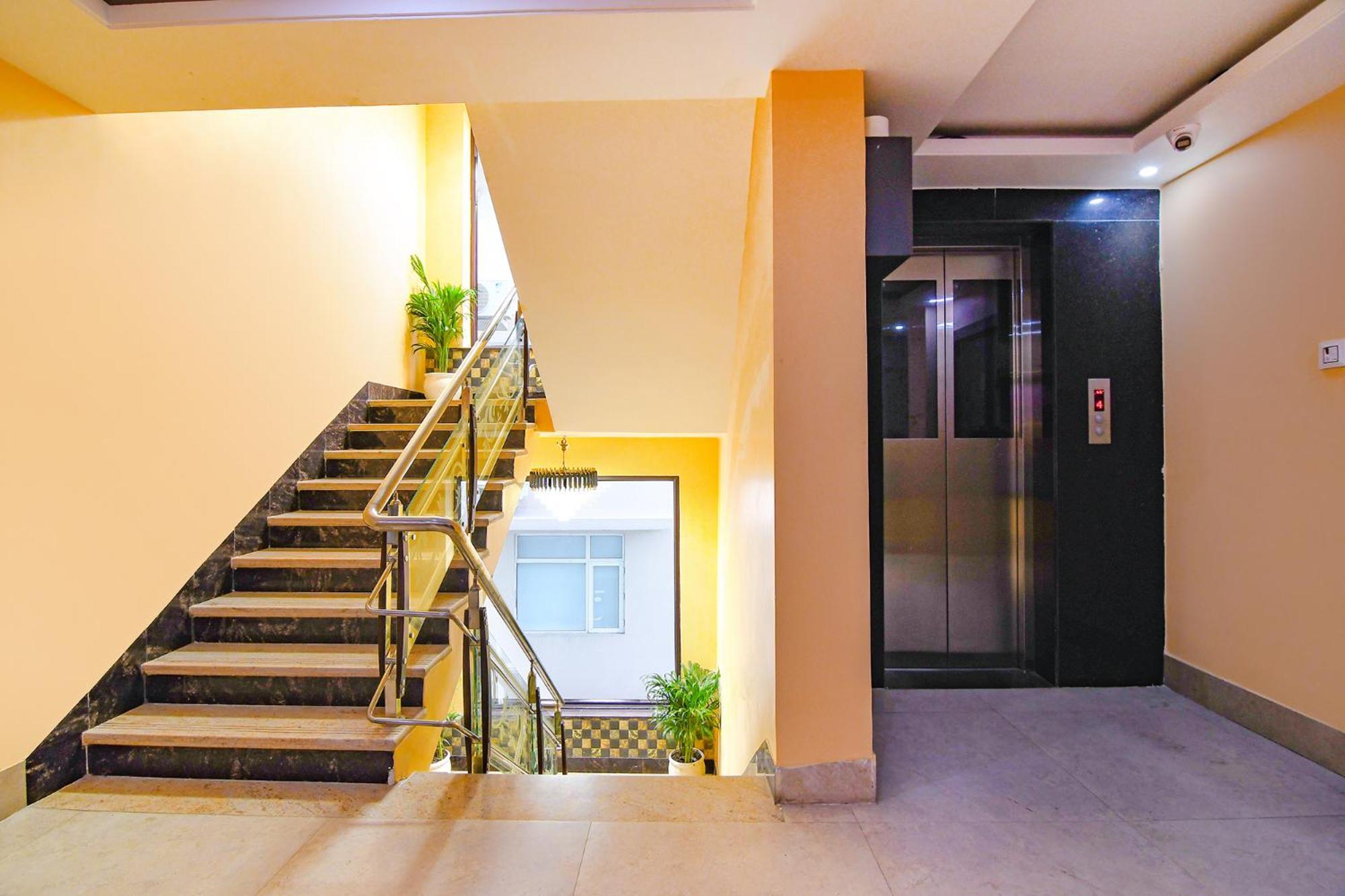 Fabhotel Prime Familto Kolkata Exterior photo